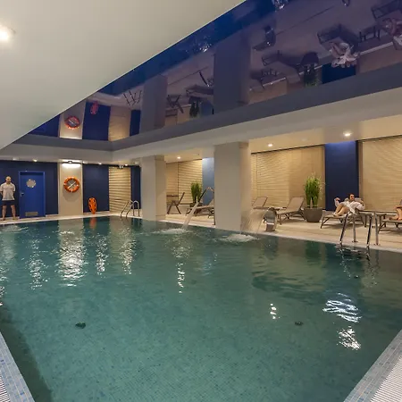 Hotel Number One By Grano - Grano Life 3*