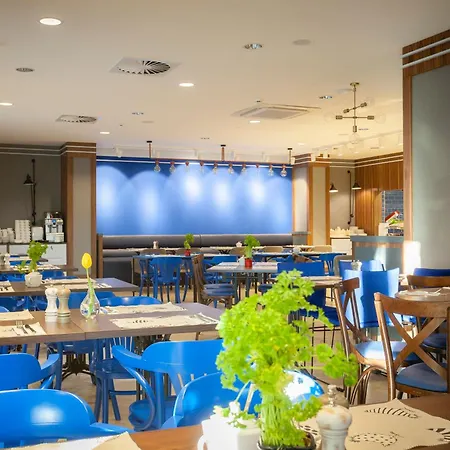 Grano Life 酒店 格但斯克